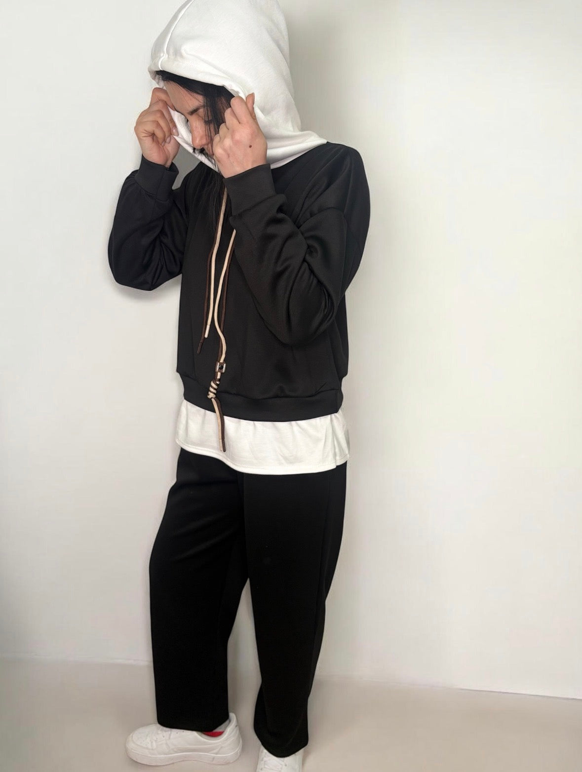 Tuta Sportiva Donna Bicolore con Cappuccio