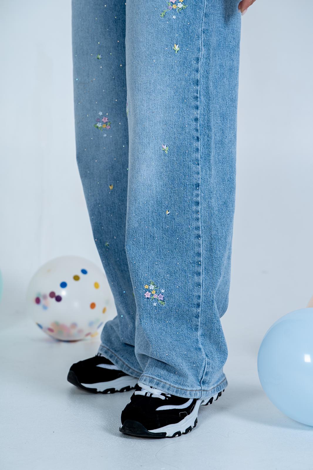 Jeans Flower Donna con Stampa Floreale - Stile Romantico | DR-CLYDE SHOP"