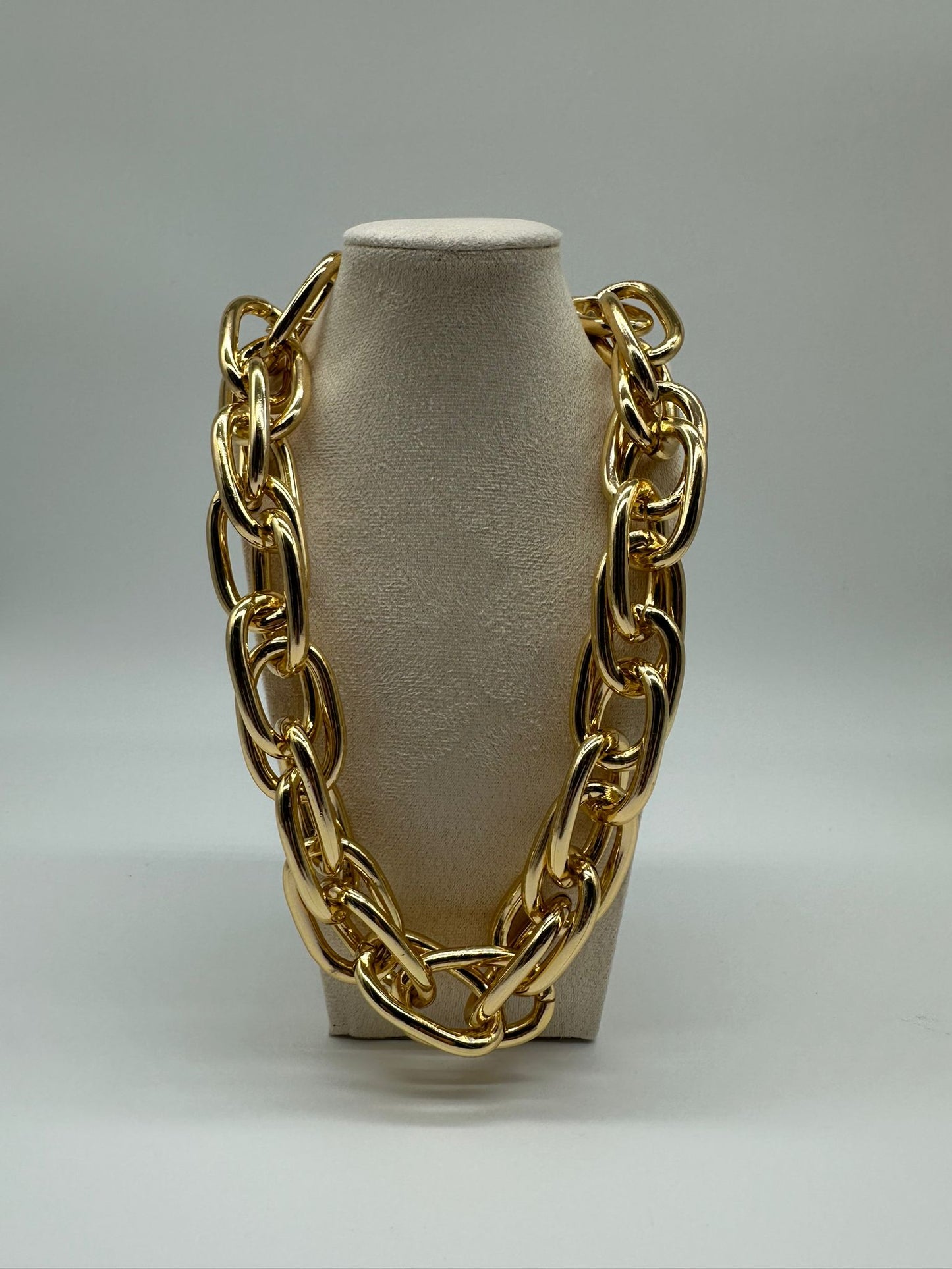 Collana a Catena Grossa Dorata - Stile Chunky Chain Statement