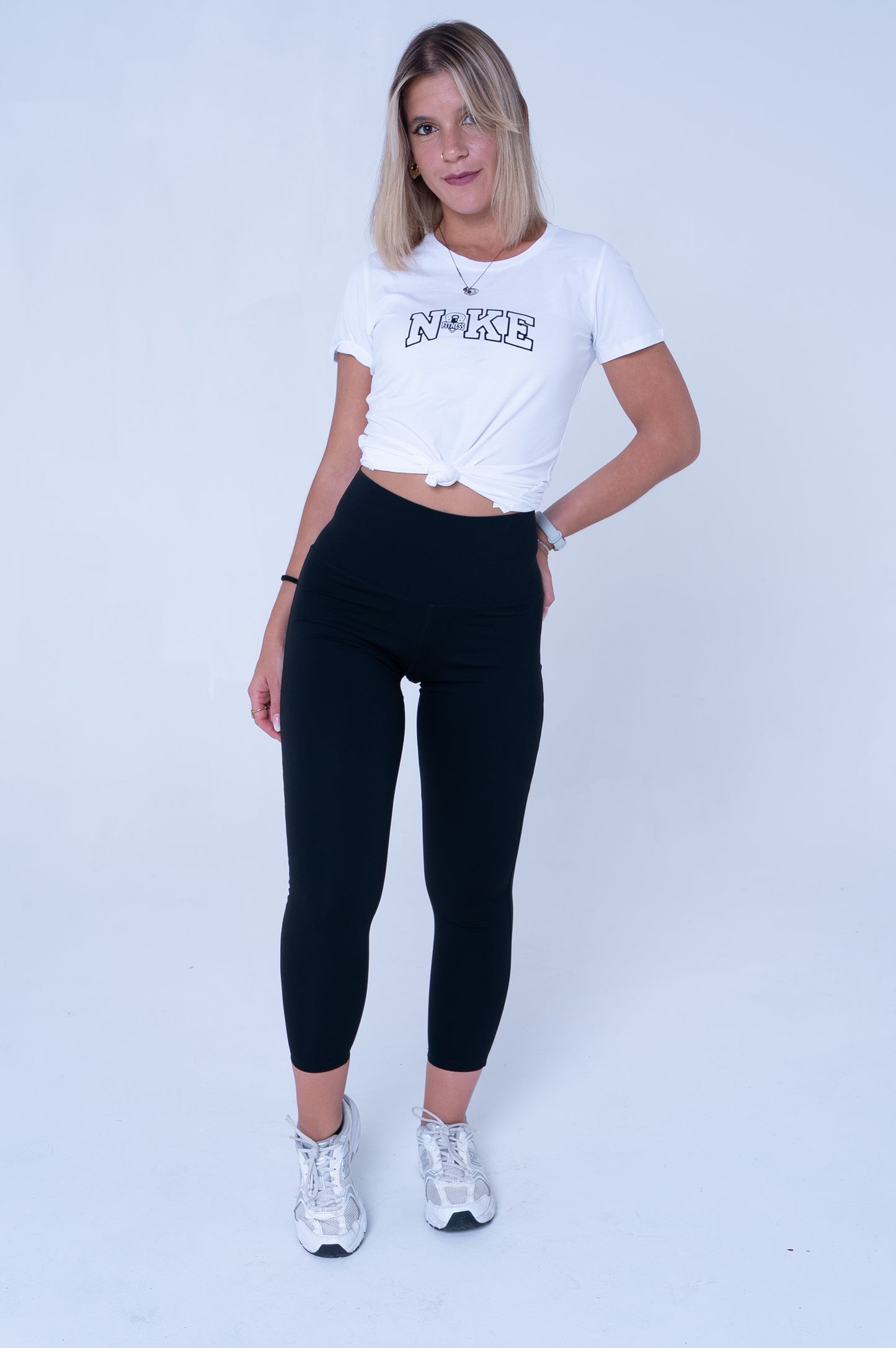 T-Shirt Bianca Casual con Stampa - Produzione DR-CLYDE