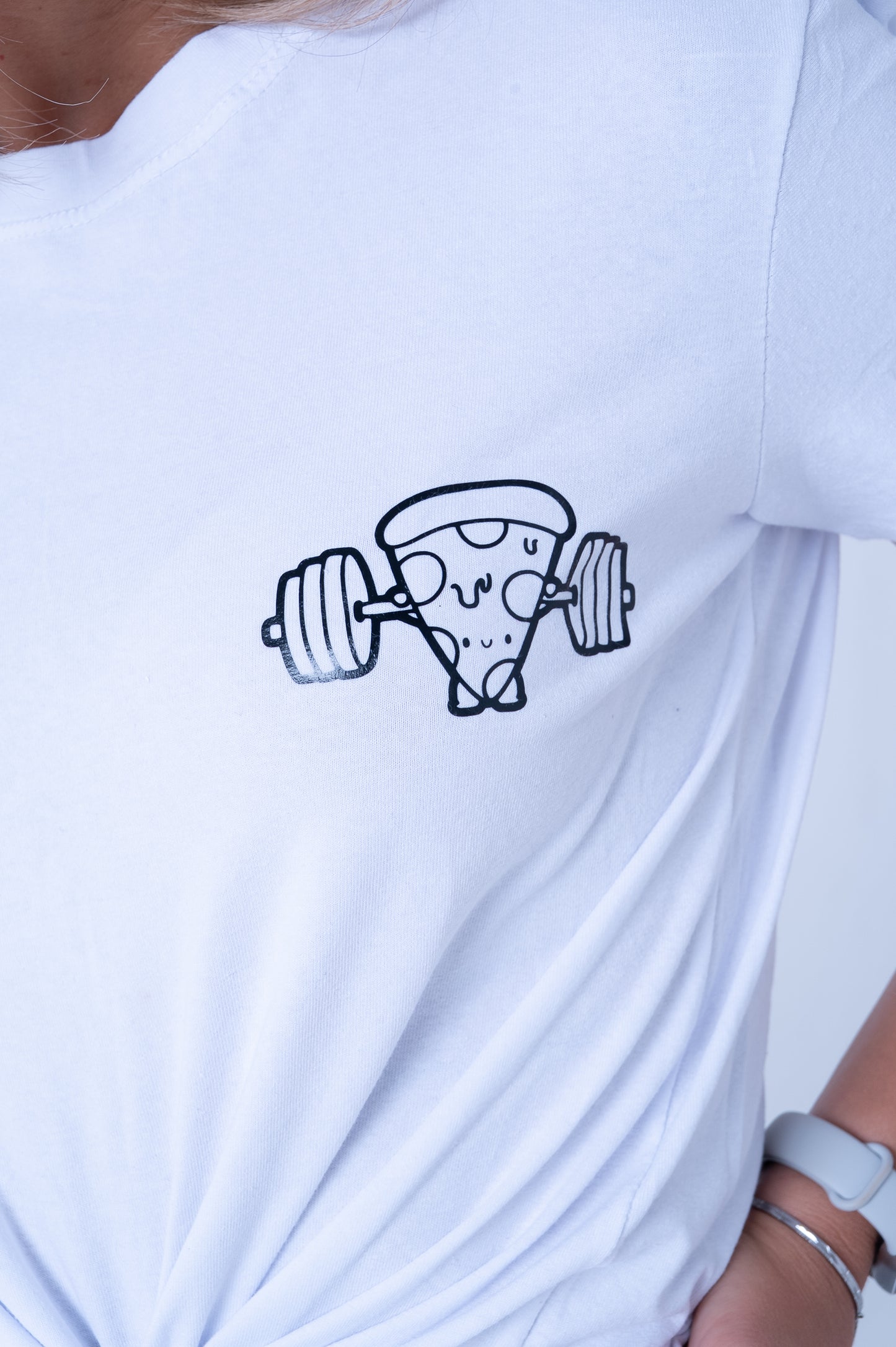 T-Shirt Bianca Basic con Logo Pizza GYM - DR-CLYDE SHOP