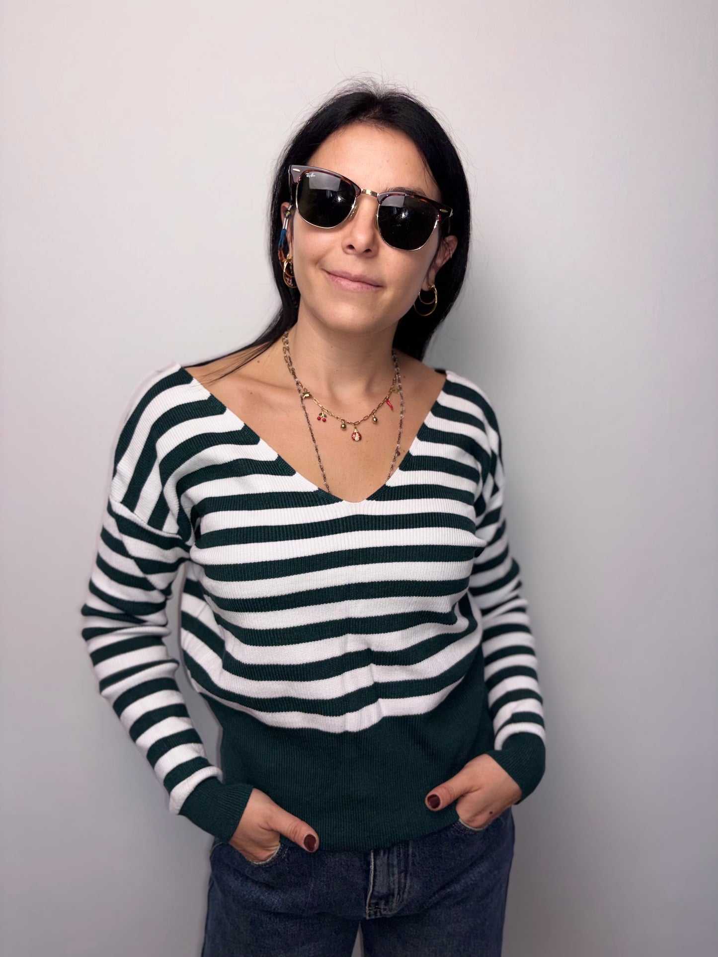 Maglione a Righe Scollo a V