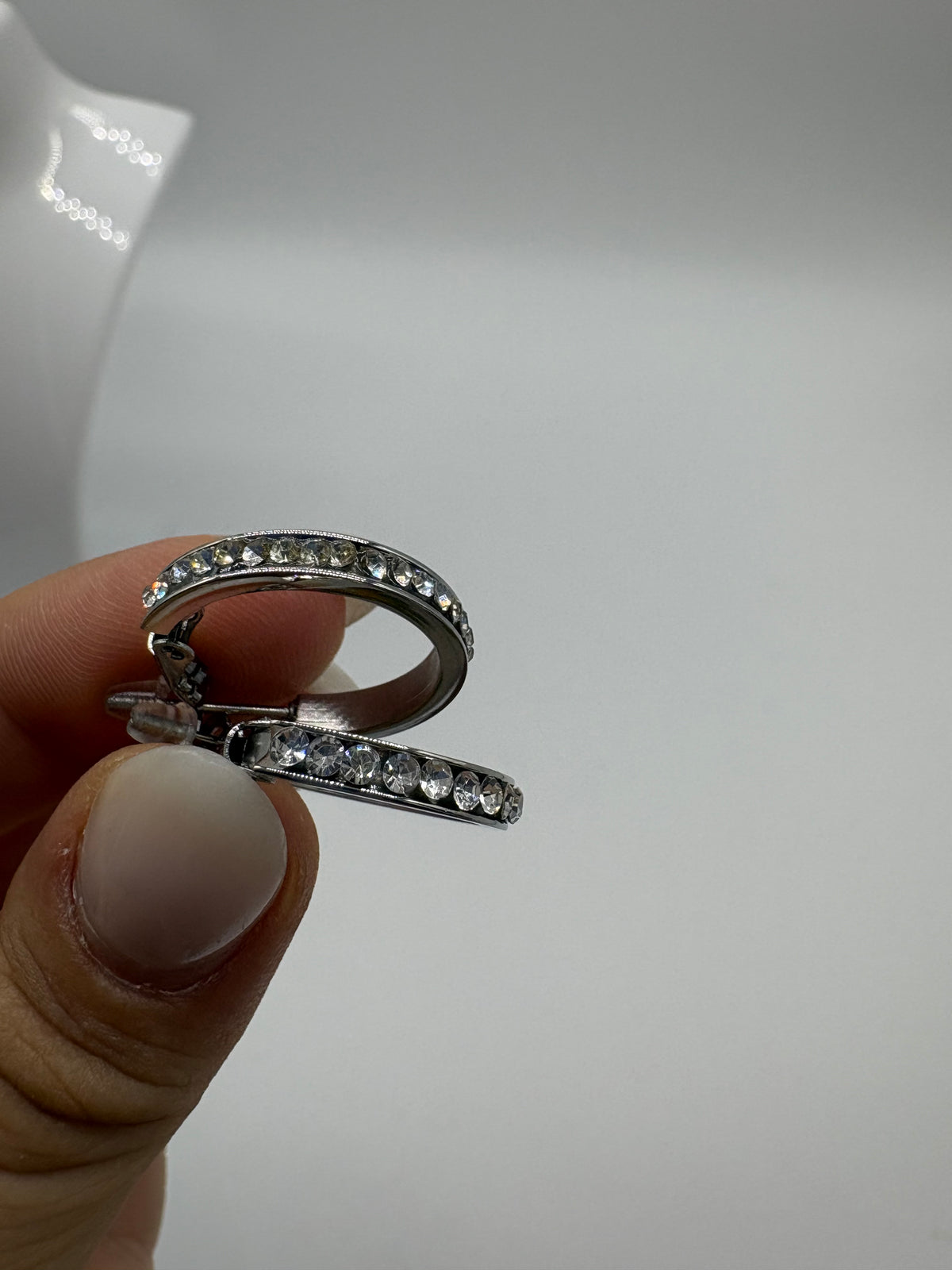 Orecchini a cerchio con strass In Acciaio Inossidabile - DR-CLYDE SHOP ONLINE