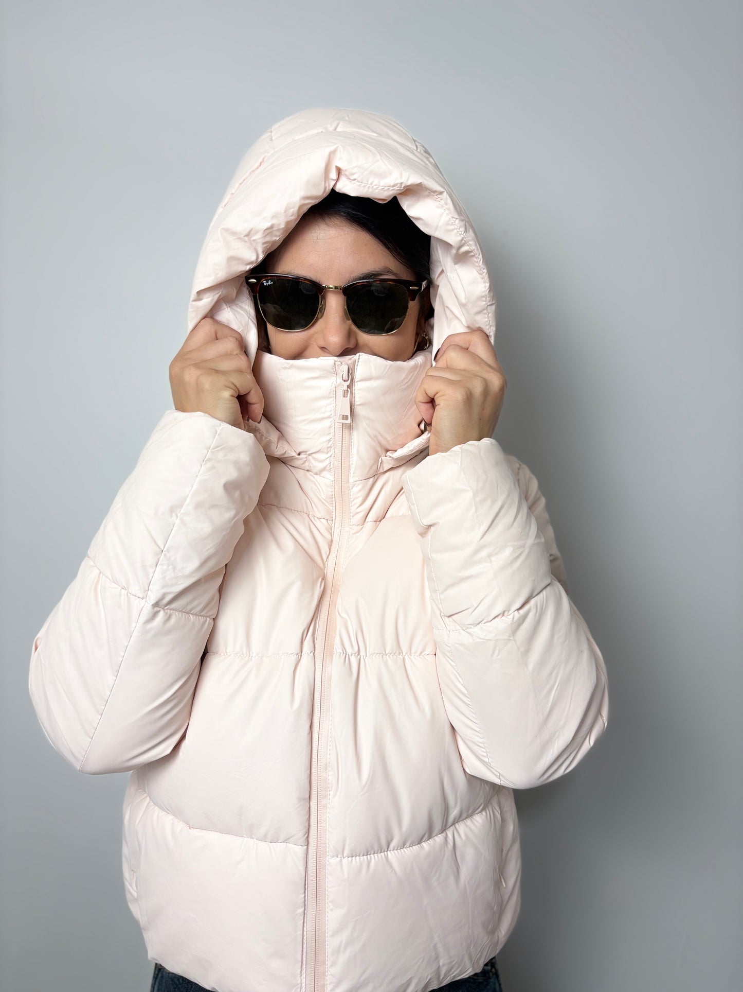 Piumino Corto Rosa Cipria Donna con Cappuccio - Giacca Invernale Elegante