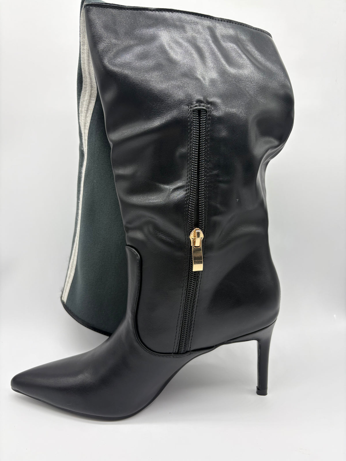 Stivali Alti Svasati con Tacco a Spillo - DR-CLYDE SHOP ONLINE