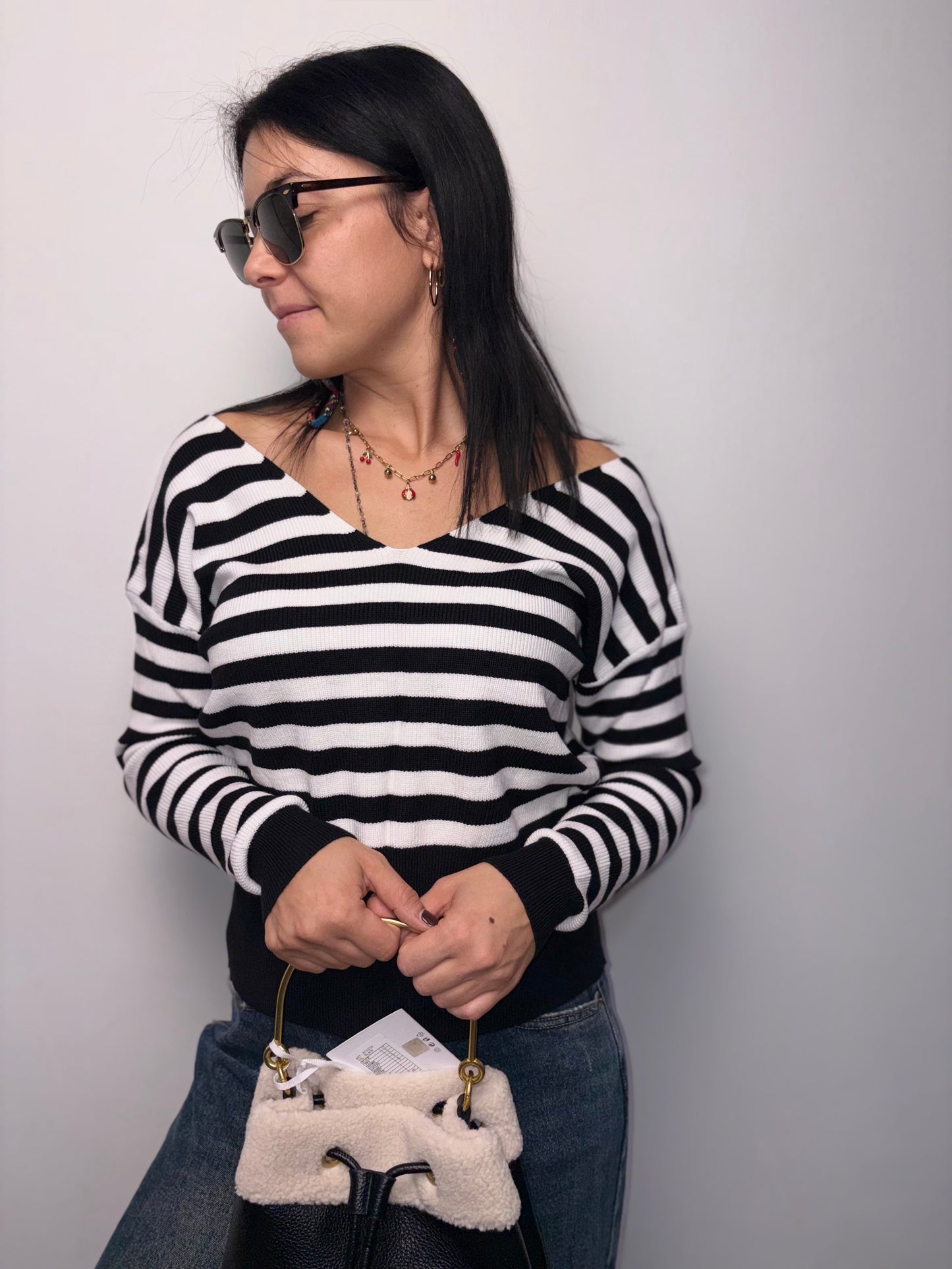 Maglione a Righe Scollo a V