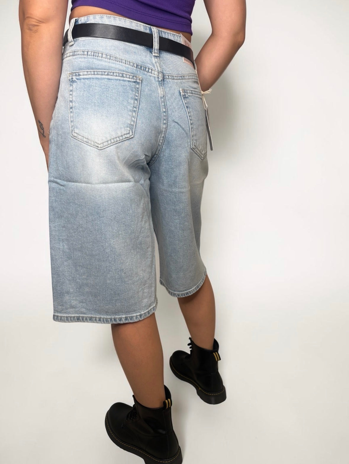 Bermuda donna in denim con cinturino - DR-CLYDE SHOP
