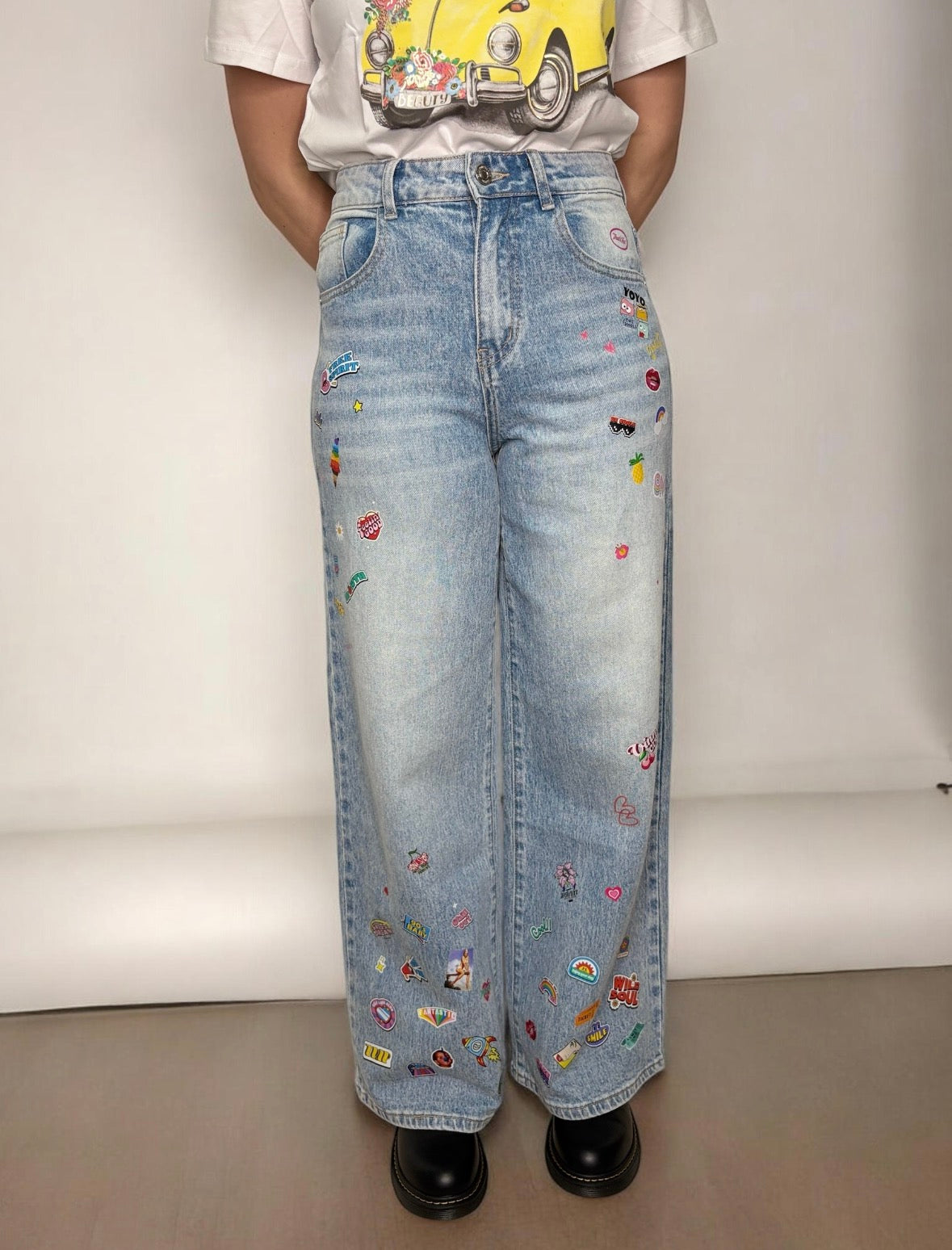 Jeans Donna Wide Leg con Patch Colorate | Denim Decorato