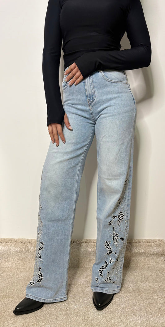 Jeans Donna a Vita Alta con Ricami Floreali Argentati - Denim Azzurro