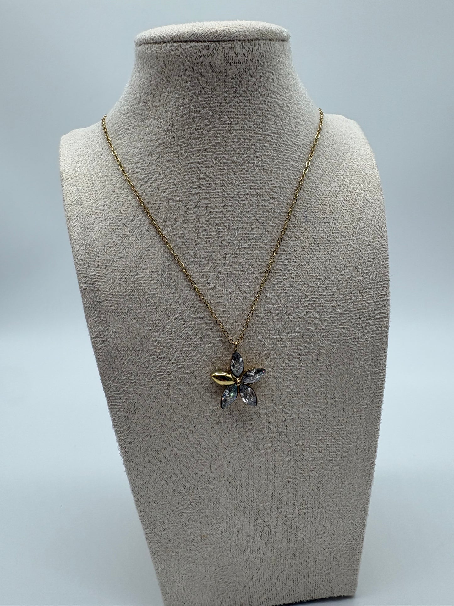 Collana Flower in acciaio - DR-CLYDE SHOP ONLINE