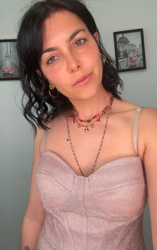 Abito Corset Glitter Rosa – Effetto Scultura con Spacco Laterale