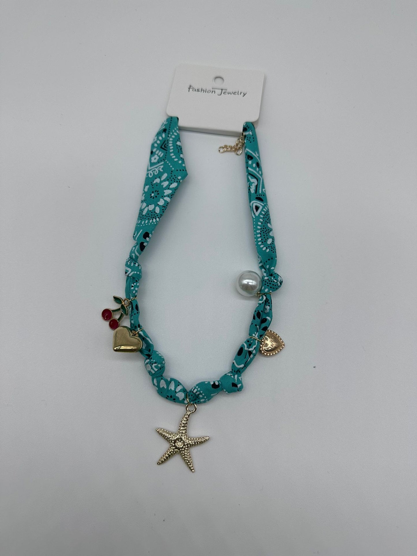 Collana Bandana Charm con Stella Marina e Cuori | DR-CLYDE SHOP
