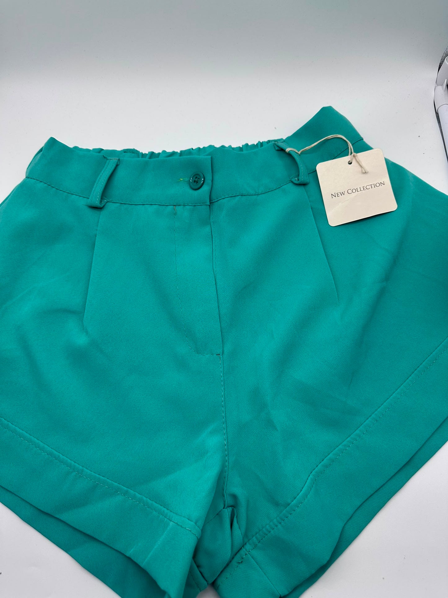 Short a campana donna