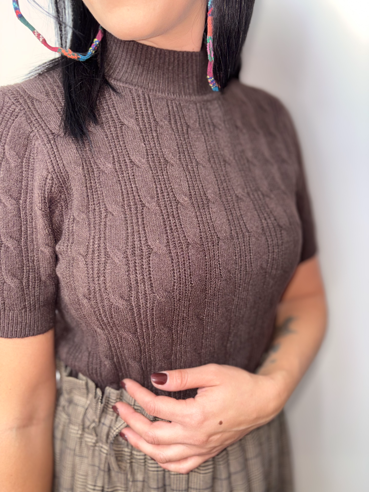 Maglia a Collo Alto Bordeaux - Eleganza Raffinata