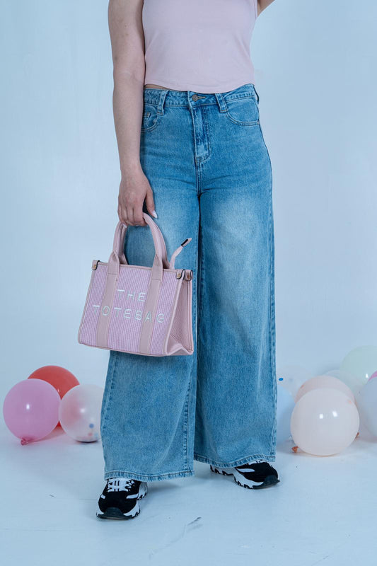 "Jeans Gamba Larga Donna - Vestibilità Wide Leg Trendy | DR-CLYDE SHOP"