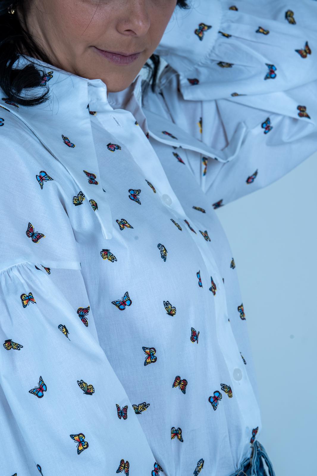 Camicia Butterfly - Camicia Donna in Cotone con Colletto Peter Pan | DR-CLYDE SHOP