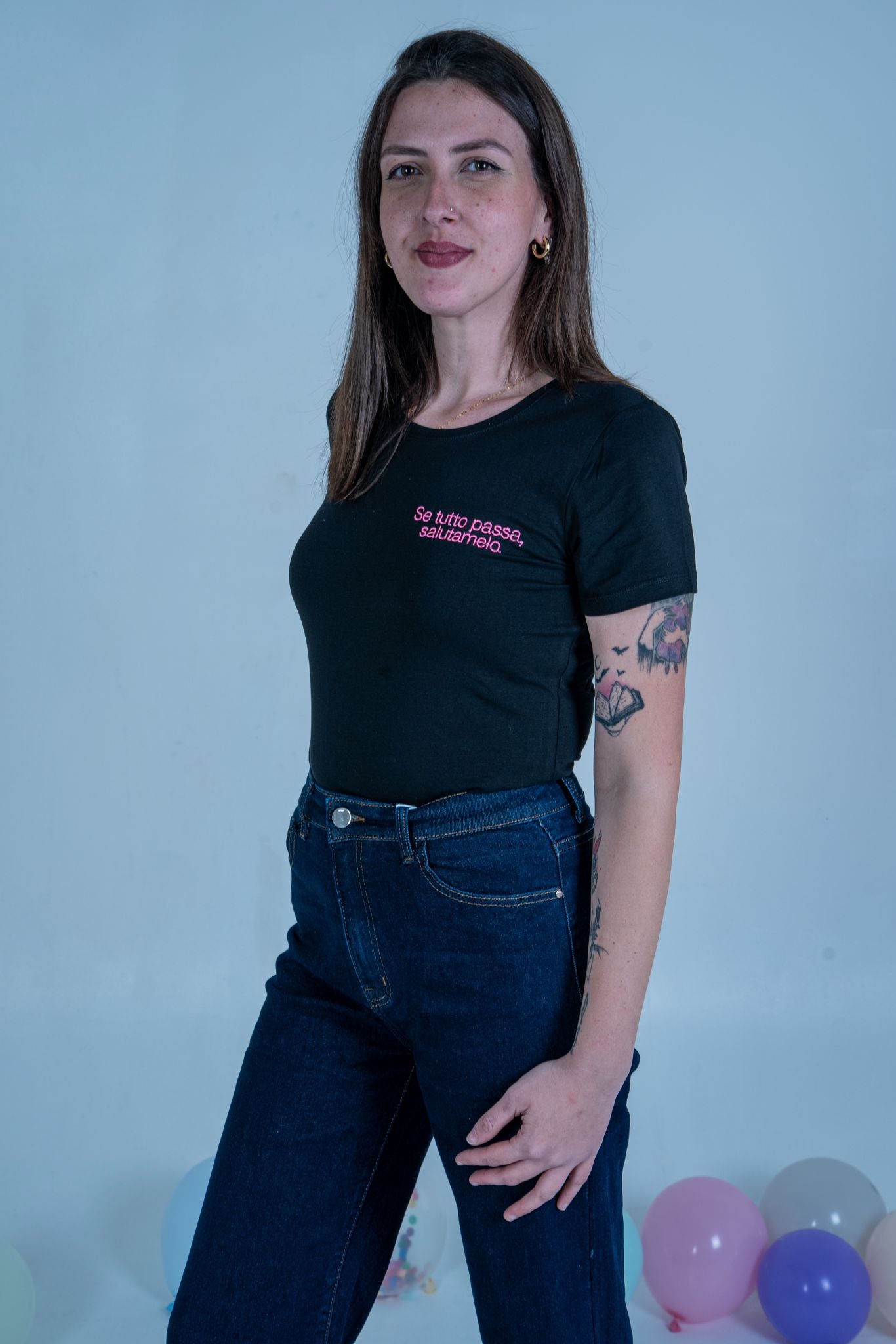 T-Shirt ricamata "Se tutto passa salutamelo" | DR-CLYDE SHOP