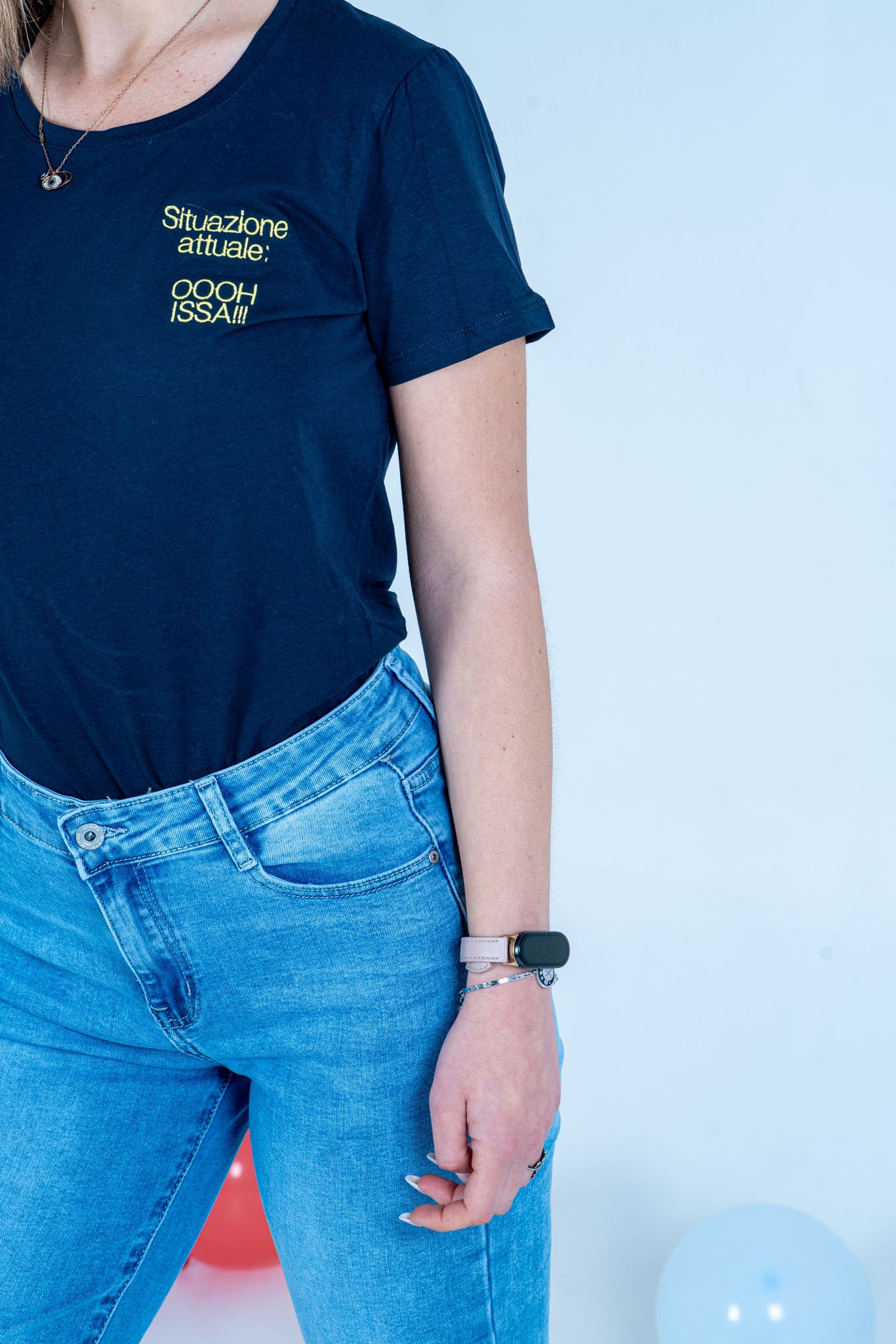 T-Shirt ricamate "OOOH ISSA!" | DR-CLYDE SHOP