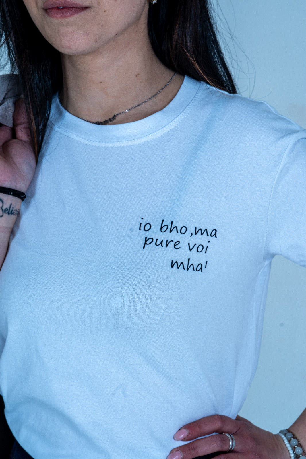 T-Shirt personalizzata "Io boh...ma pure voi mah!"- 100% cotone | DR-CLYDE SHOP