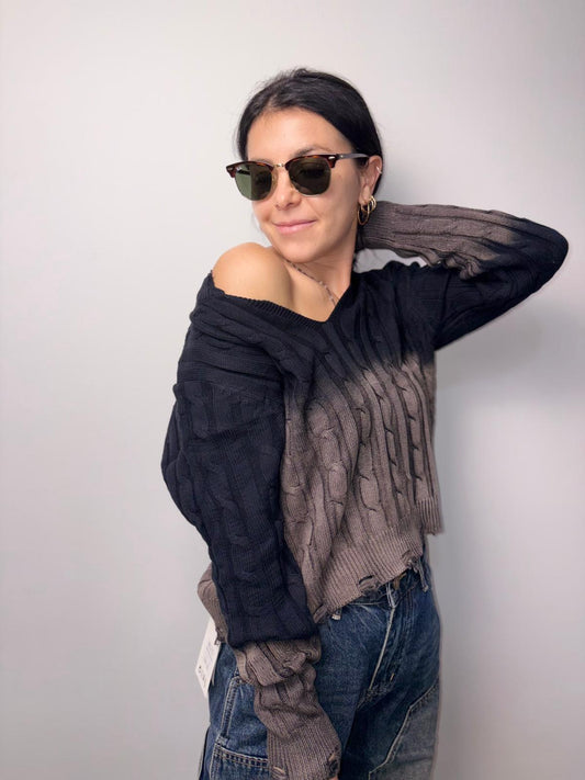 "Maglione a Trecce Effetto Sfumato - Stile Distressed Casual"