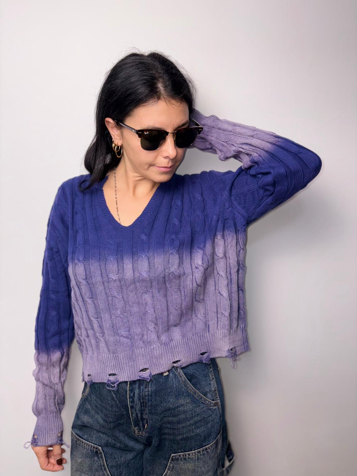 "Maglione a Trecce Effetto Sfumato - Stile Distressed Casual"