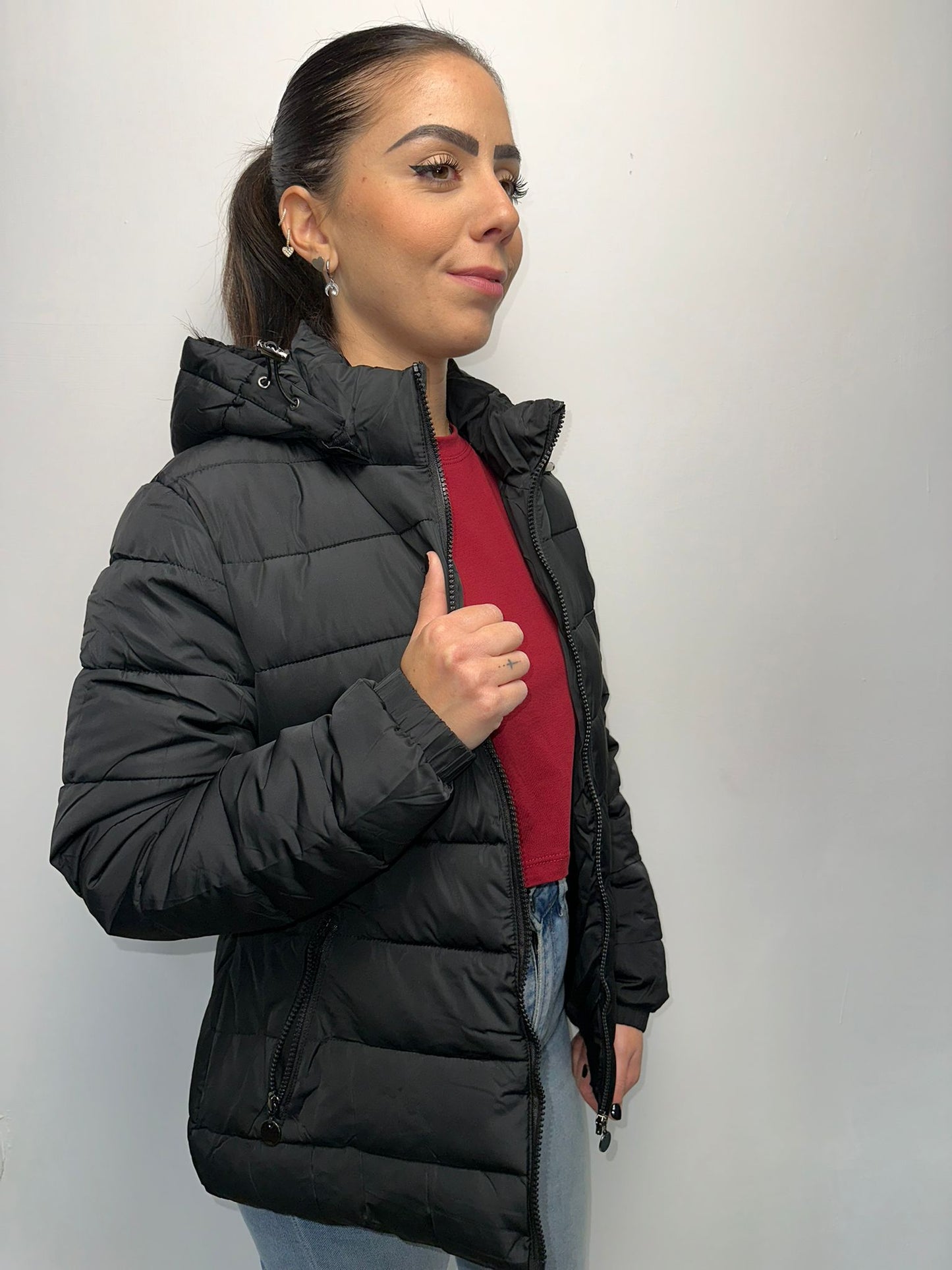 Piumino Nero con Cappuccio - Giacca Imbottita Invernale Donna