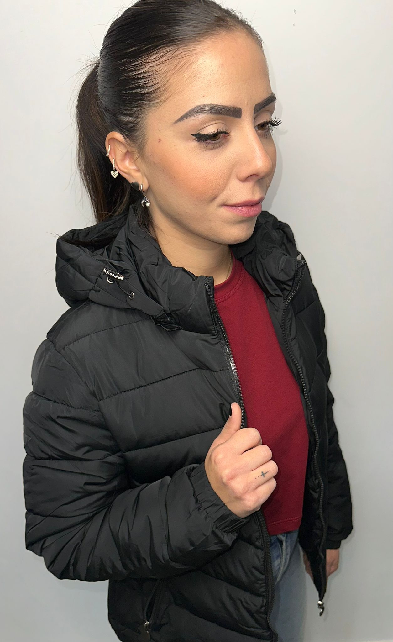 Piumino Nero con Cappuccio - Giacca Imbottita Invernale Donna