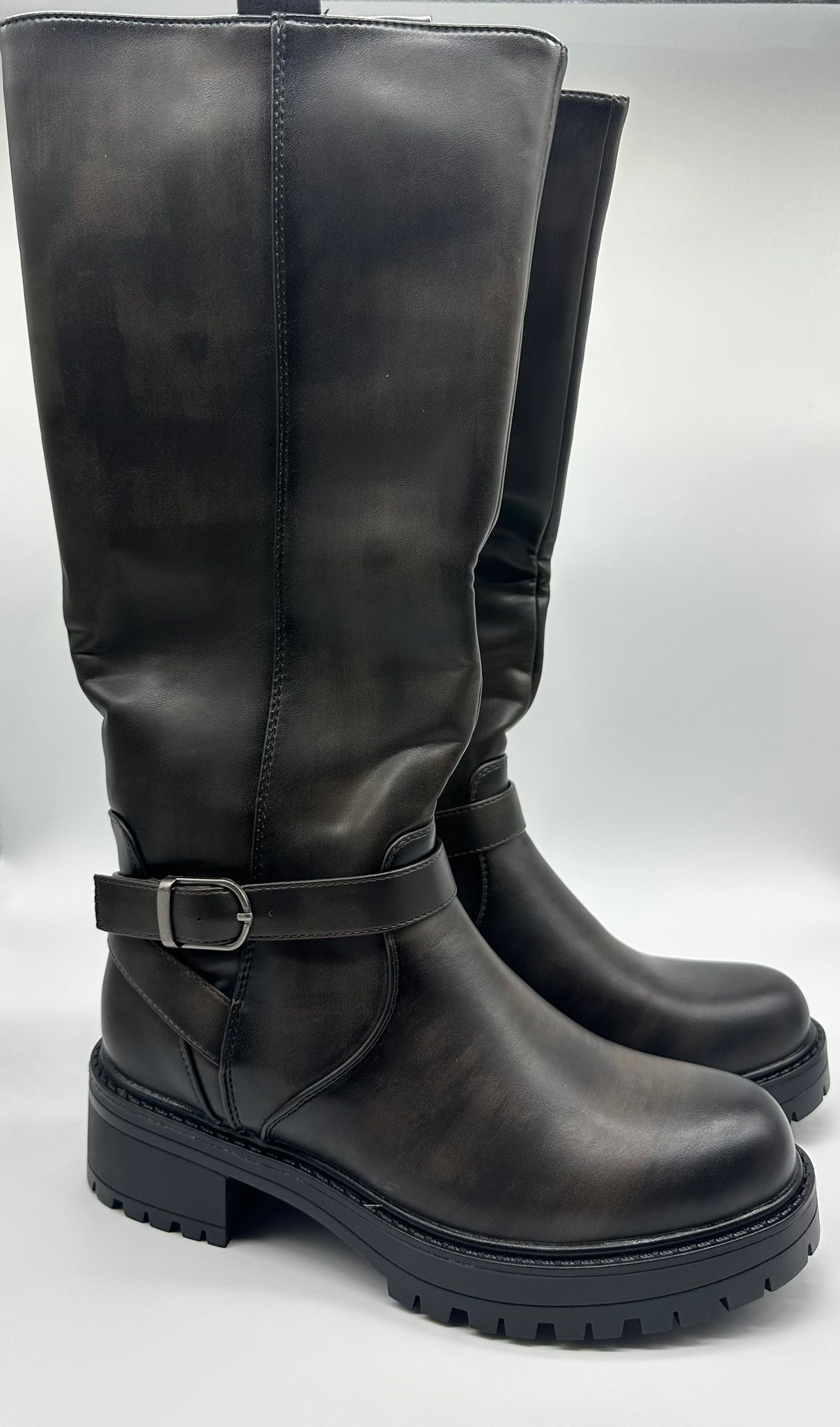 Stivali Biker Donna Neri in Ecopelle con Fibbia e Suola Carrarmato