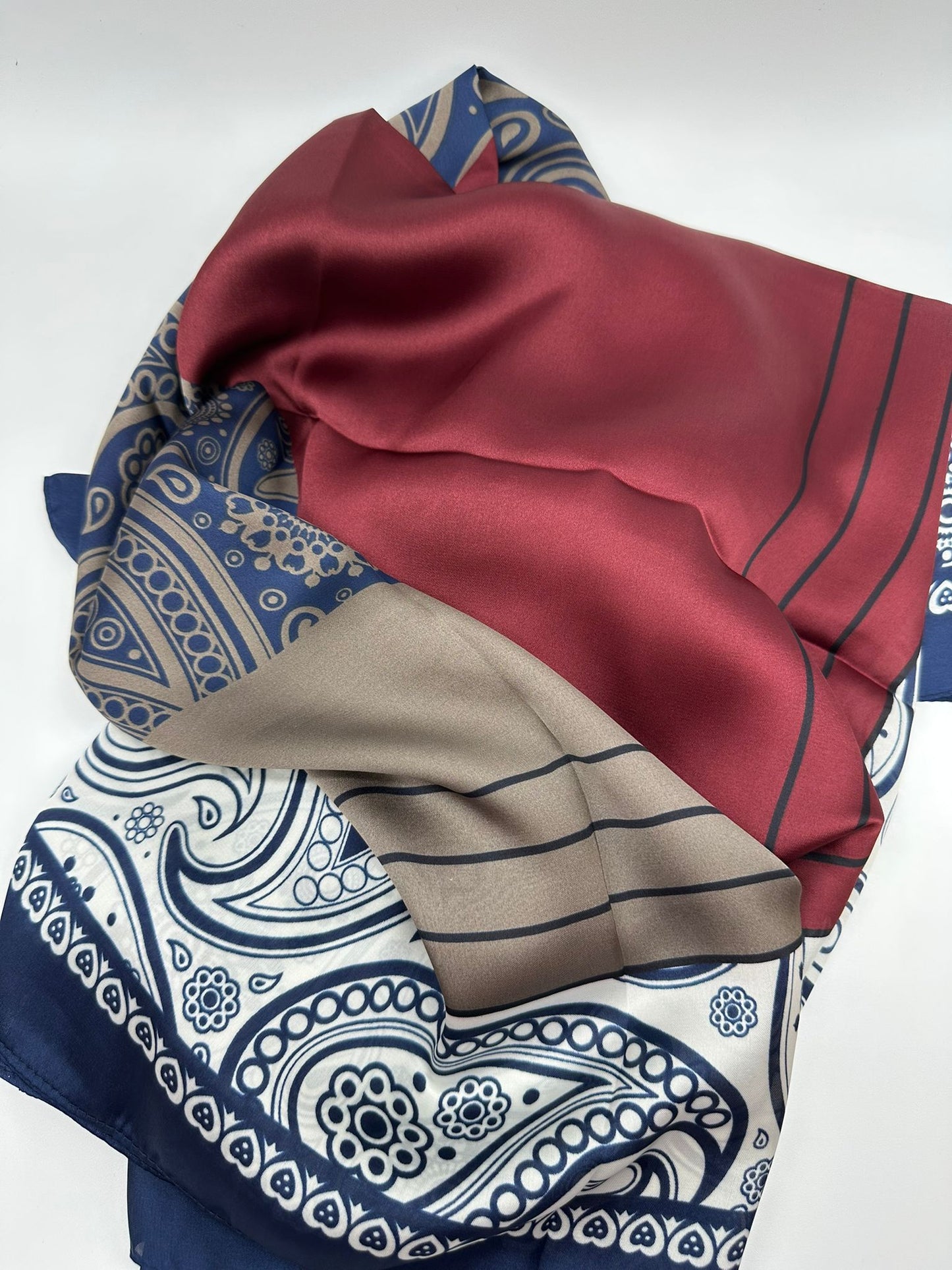 Foulard Seta 100% Quadrato 100x100cm - Stampe Artistiche
