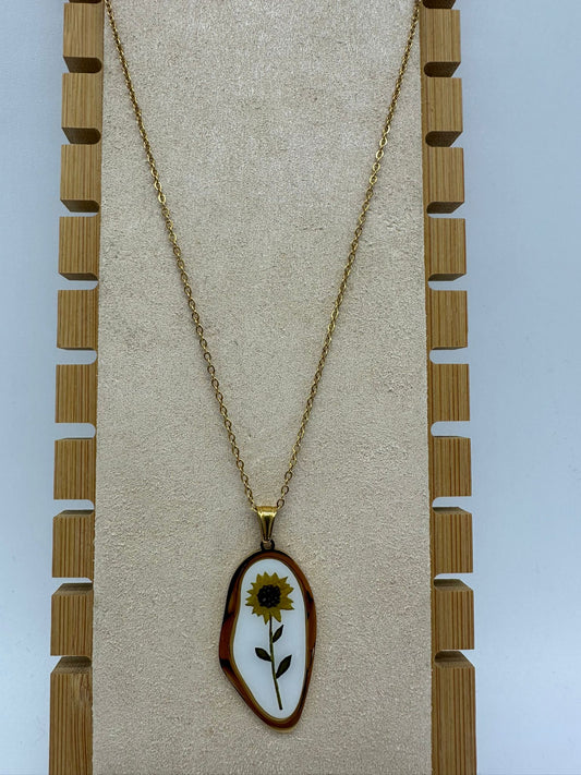 Collana Acciaio Inossidabile con Fiore Essiccato - Gioiello Botanico Dorato