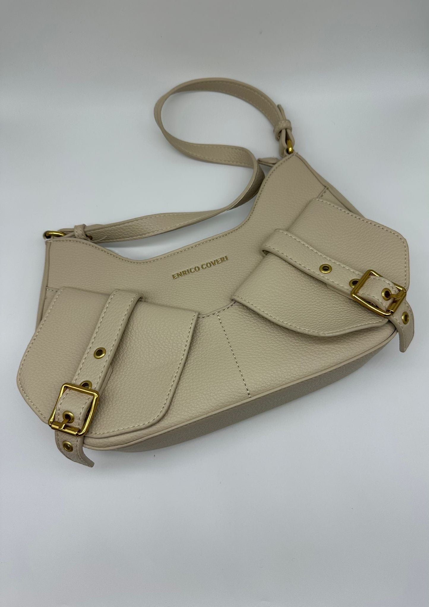 Borsa a Tracolla in Pelle con Fibbia Dorata - Design Asimmetrico