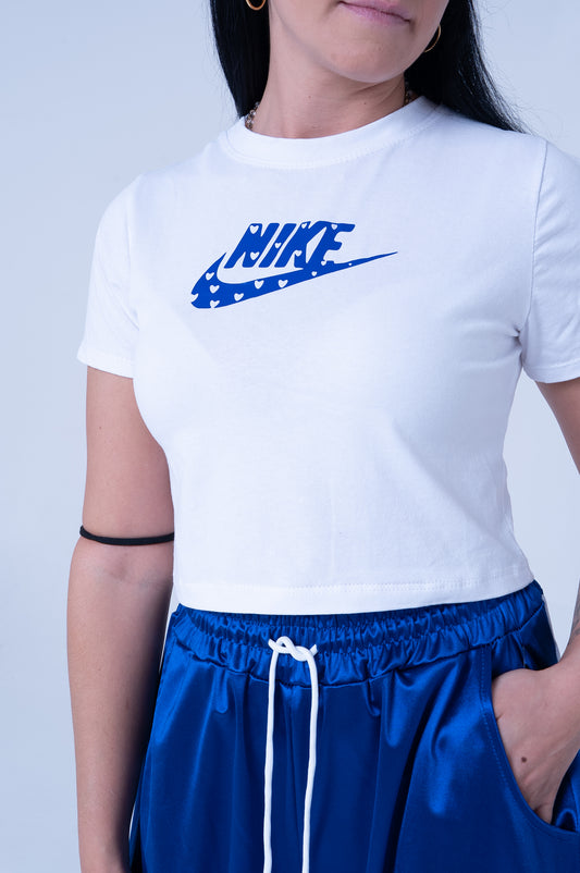 T-Shirt Personalizzata con Cuori - Creazione DR-CLYDE