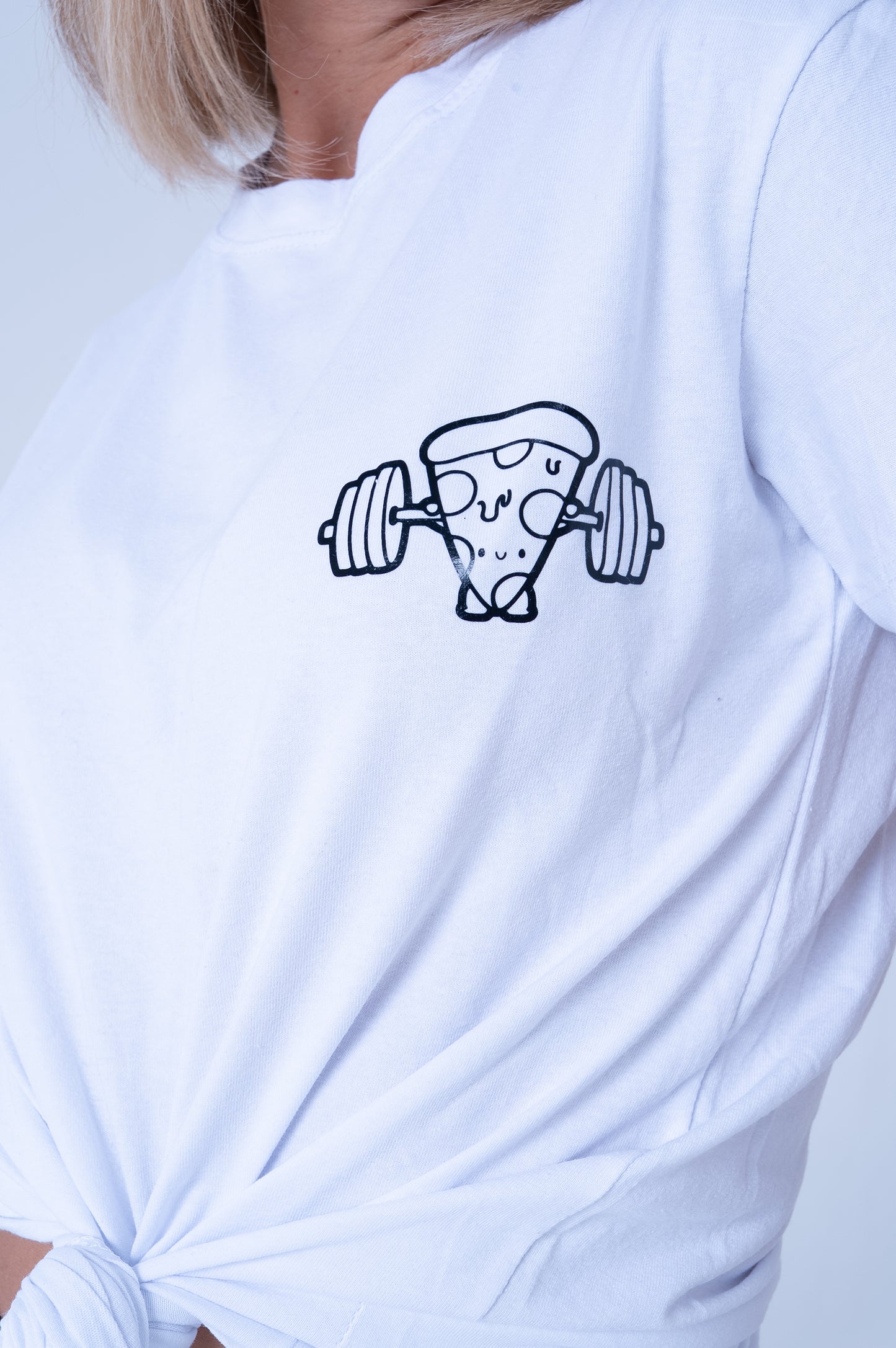 T-Shirt Bianca Basic con Logo Pizza GYM - DR-CLYDE SHOP